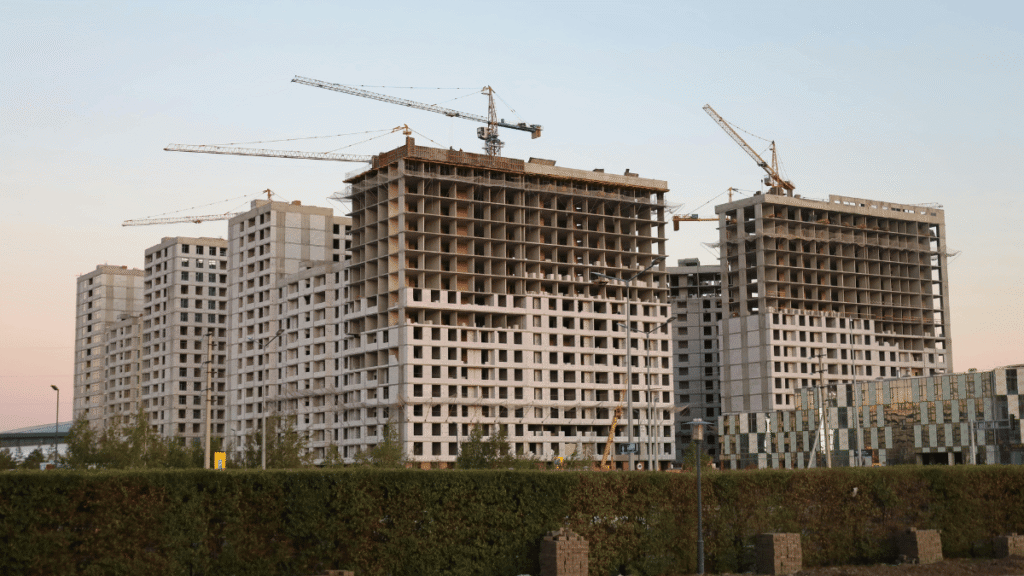 Apartments Near Tech Corridors in Hyderabad